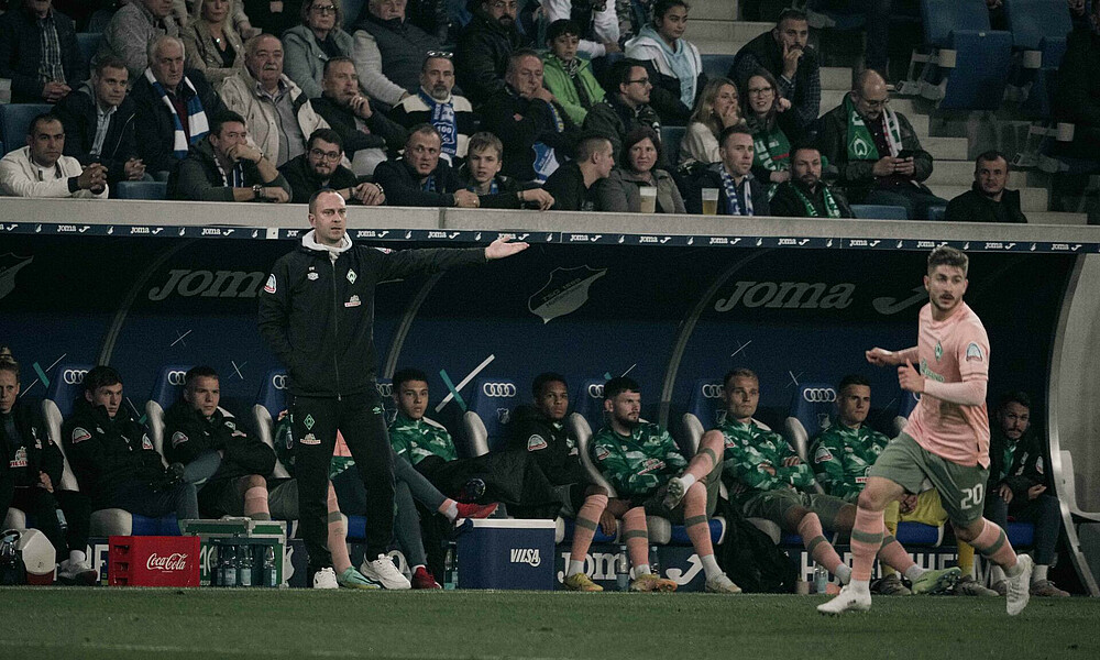 Head coach Ole Werner on the touchline in Werder's 2-1 win over Hoffenheim earlier this season.