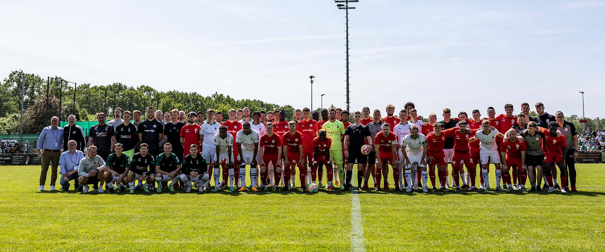 29-05-23-fc-oberneuland-borussia-gruppenfoto-2000x835-1