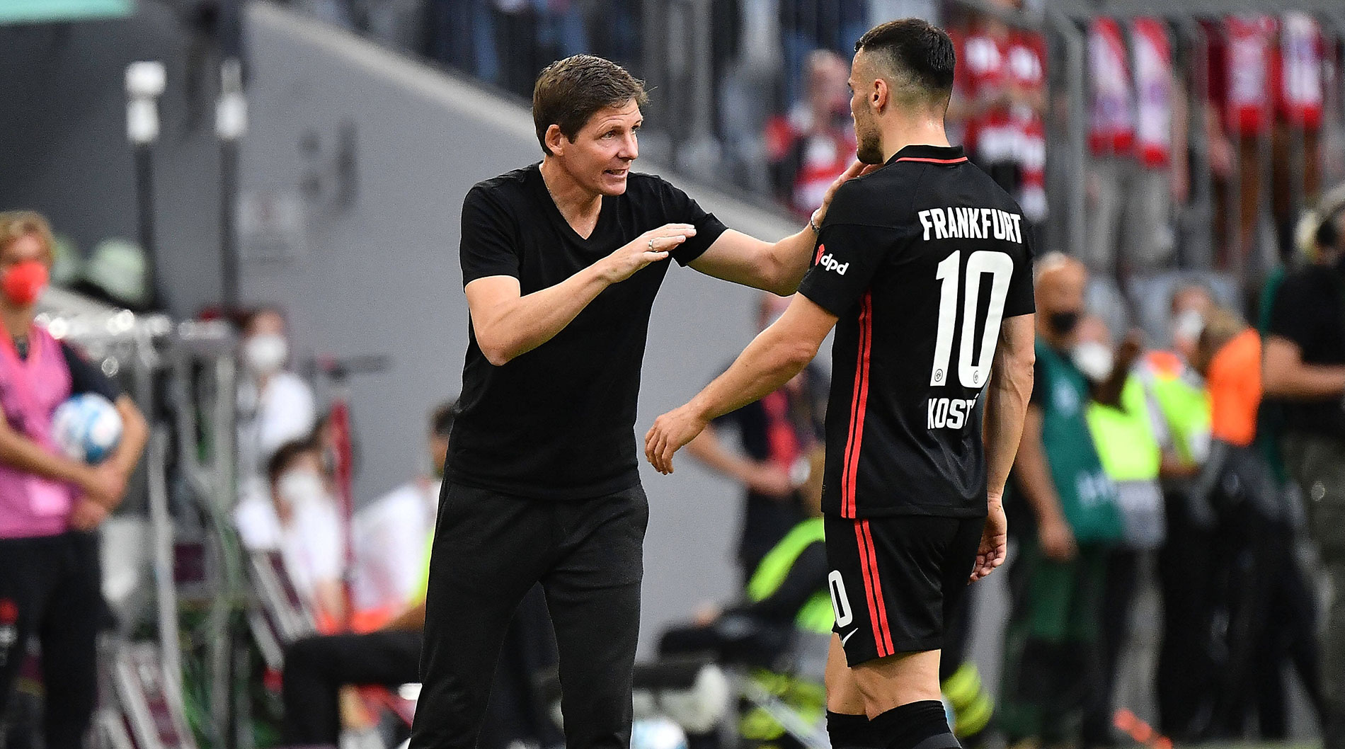 blick_auf_eintracht_frankfurt_vfl_bochum_saison_2021_2022