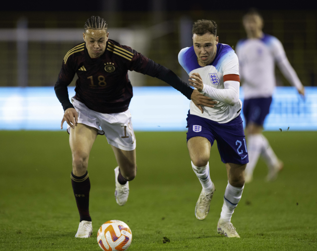 Derry Scherhant in action against England U20s.