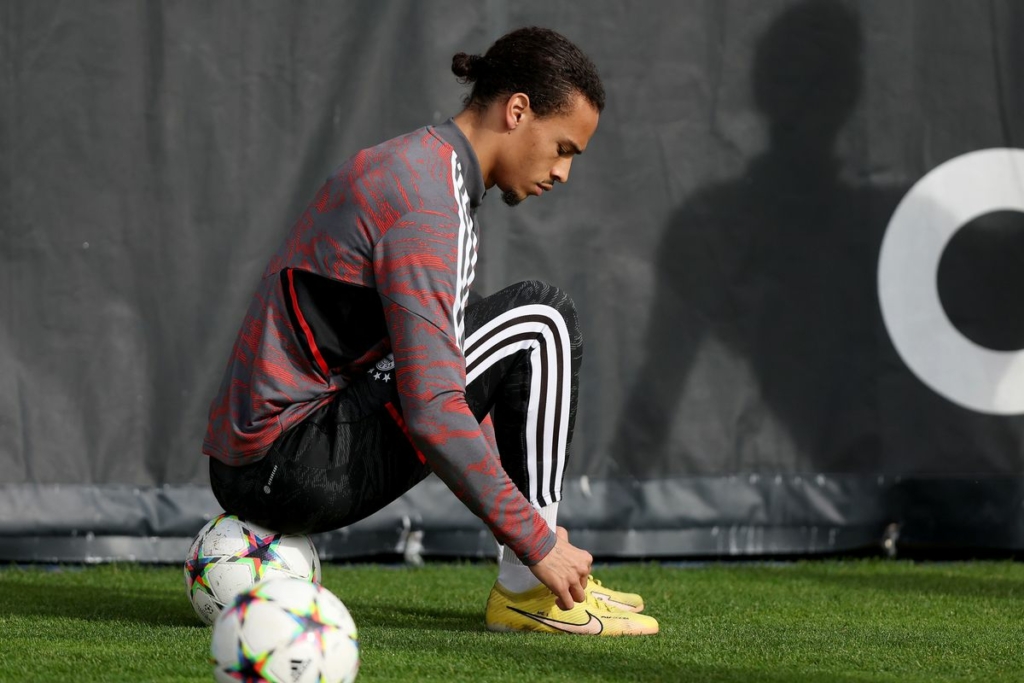 FC Bayern München Training Session And Press Conference