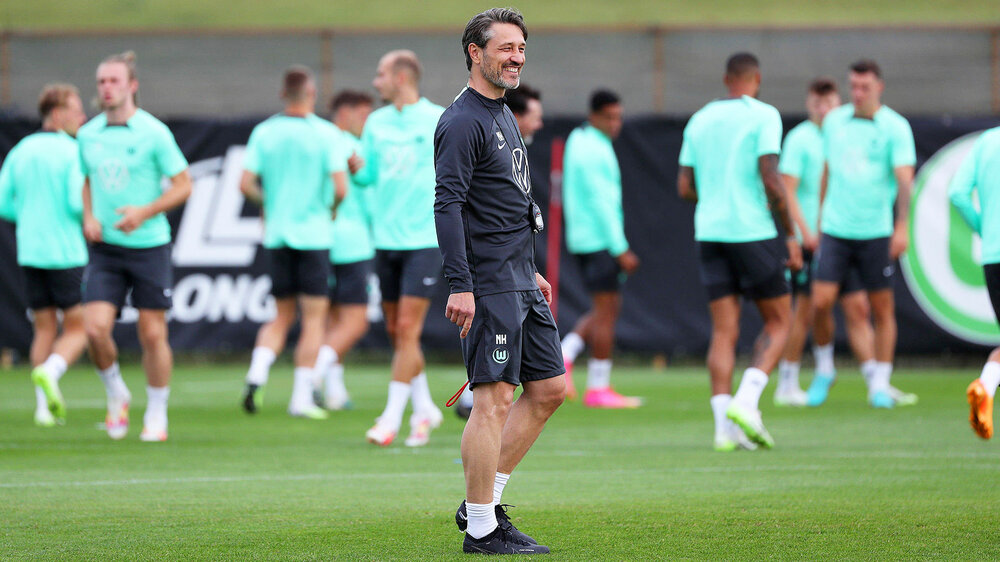 VfL-Wolfsburg-Trainer Niko Kovac im Training.