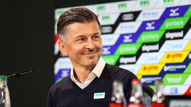 Marinko Jurendic stellt sich als Sportdirektor des FC Augsburg vor