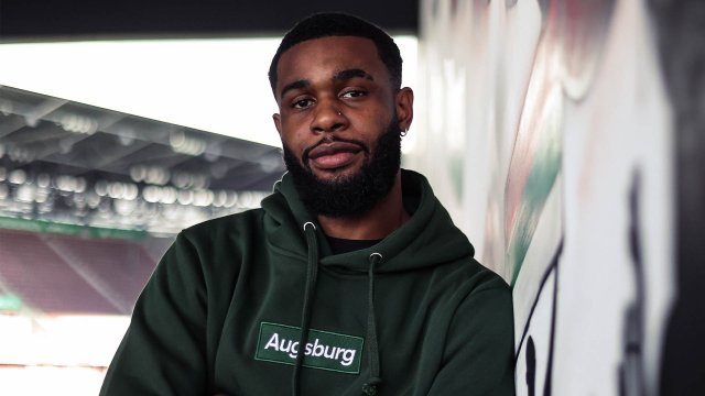 Der FC Augsburg verstärkt sich mit Japhet Tanganga.