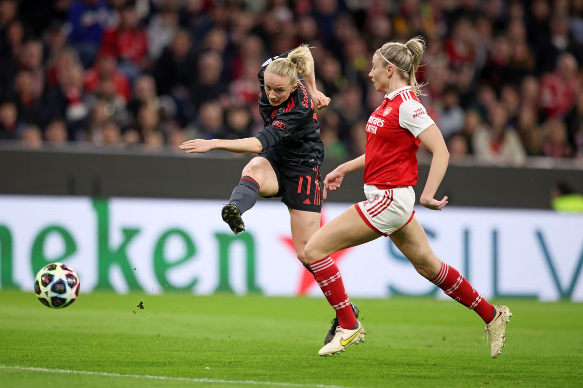 FC Bayern München v Arsenal: Quarter-Final 1st Leg - UEFA Women’s Champions League