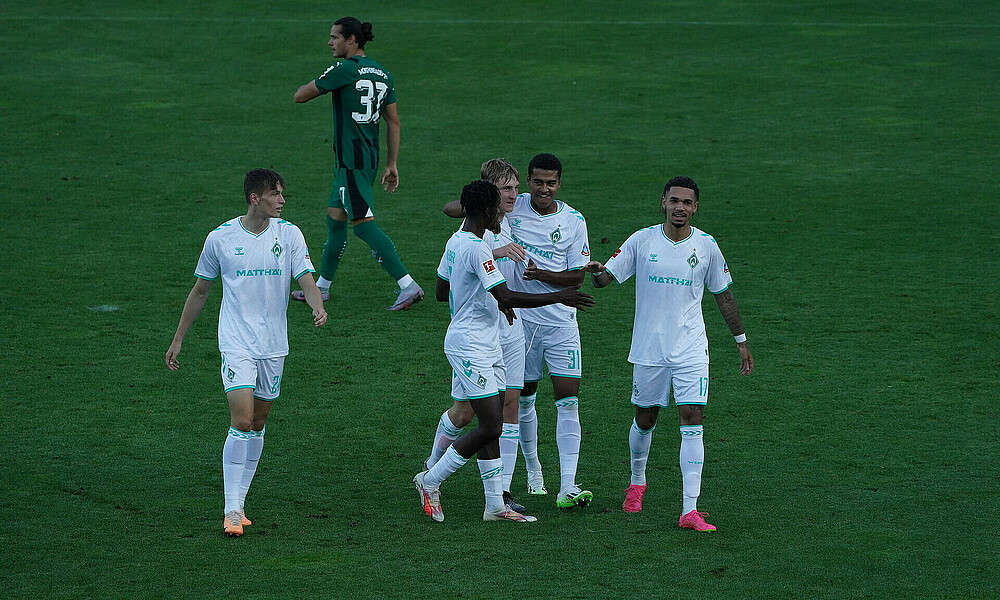 Justin Njinmah scored late on for the Green-Whites to win. (Photo: WERDER.DE)