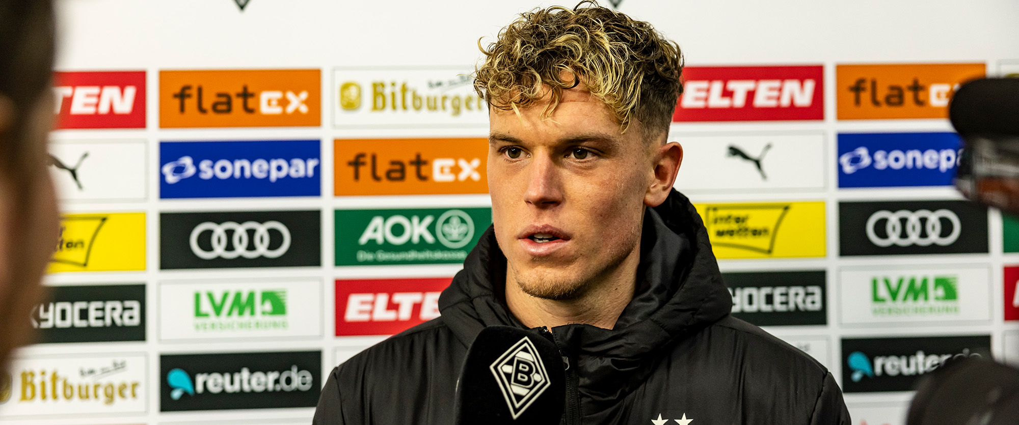 151223-borussia-bremen-interview-hack-2000x835-1