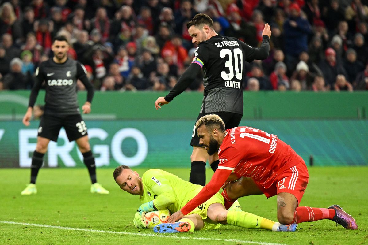 FC Bayern München v SC Freiburg - DFB Cup: Quarterfinal