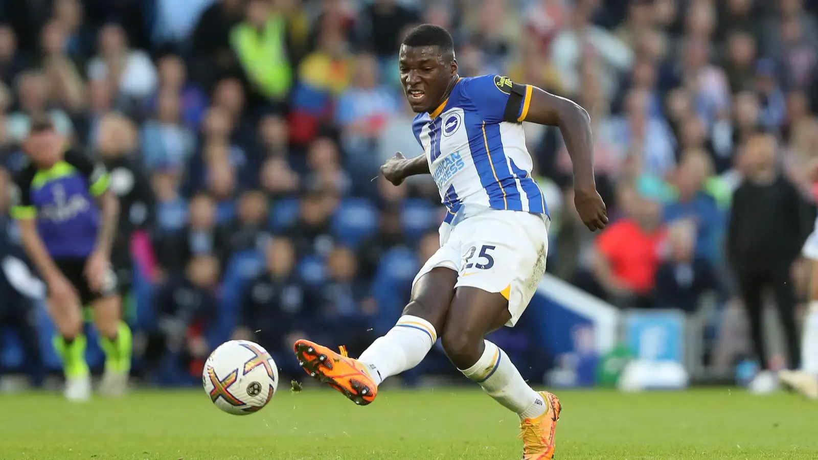 MOISES caicedo of Brighton