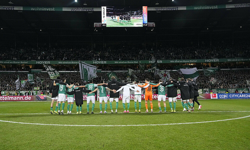 The team celebrating.