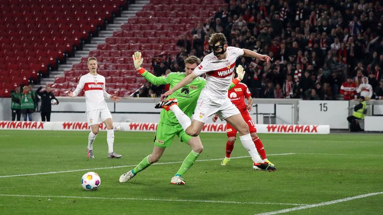 vfb-union-2324-anthony-rouault-im-zweikampf_00000_frz_752x423