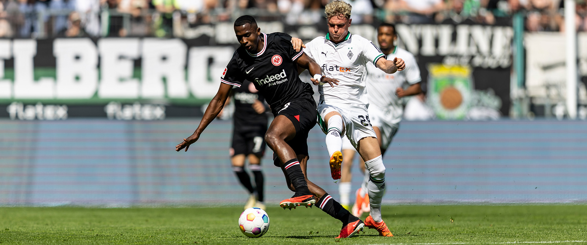 110524-borussia-frankfurt-hack-pacho-zweikampf-2000x835-1