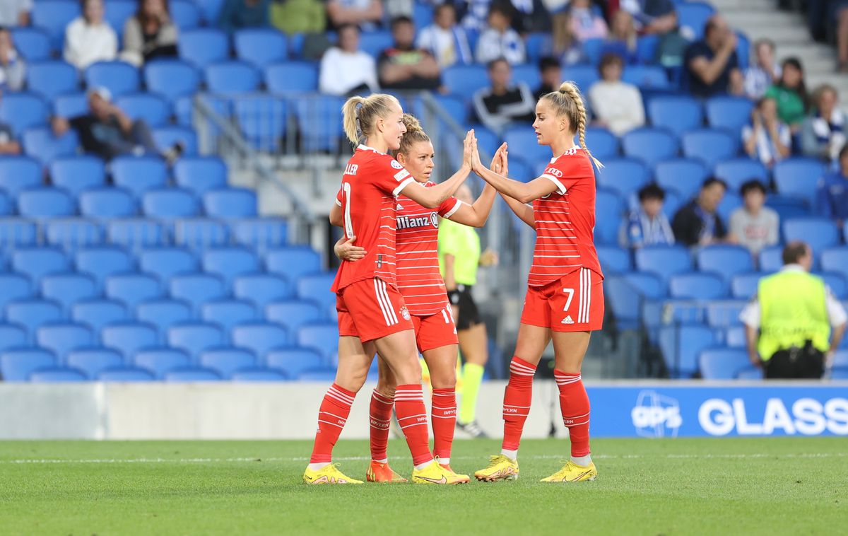 Real Sociedad v Bayern München - UEFA Women´s Champions League Second Qualifying Round First Leg