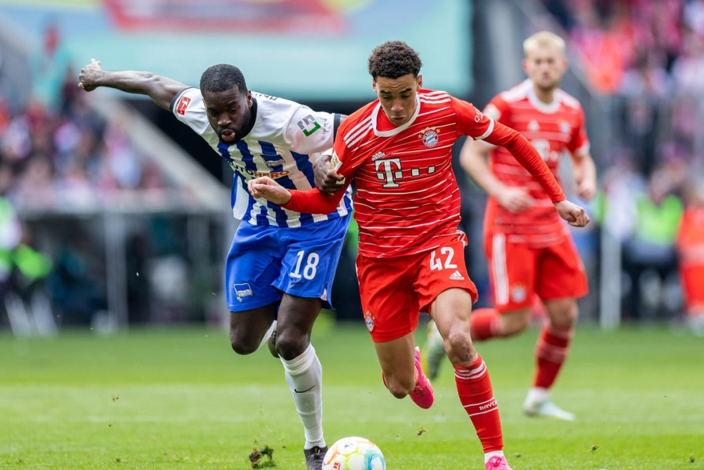 FC Bayern München v Hertha BSC - Bundesliga