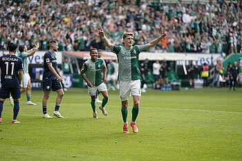 Jens Stage celebrating the third goal.