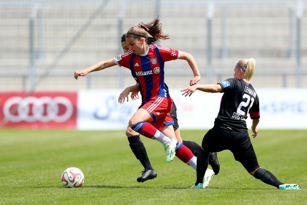 Bayern Muenchen v SGS Essen - Allianz Frauen-Bundesliga