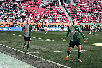 Olivier Deman celebrating his goal.