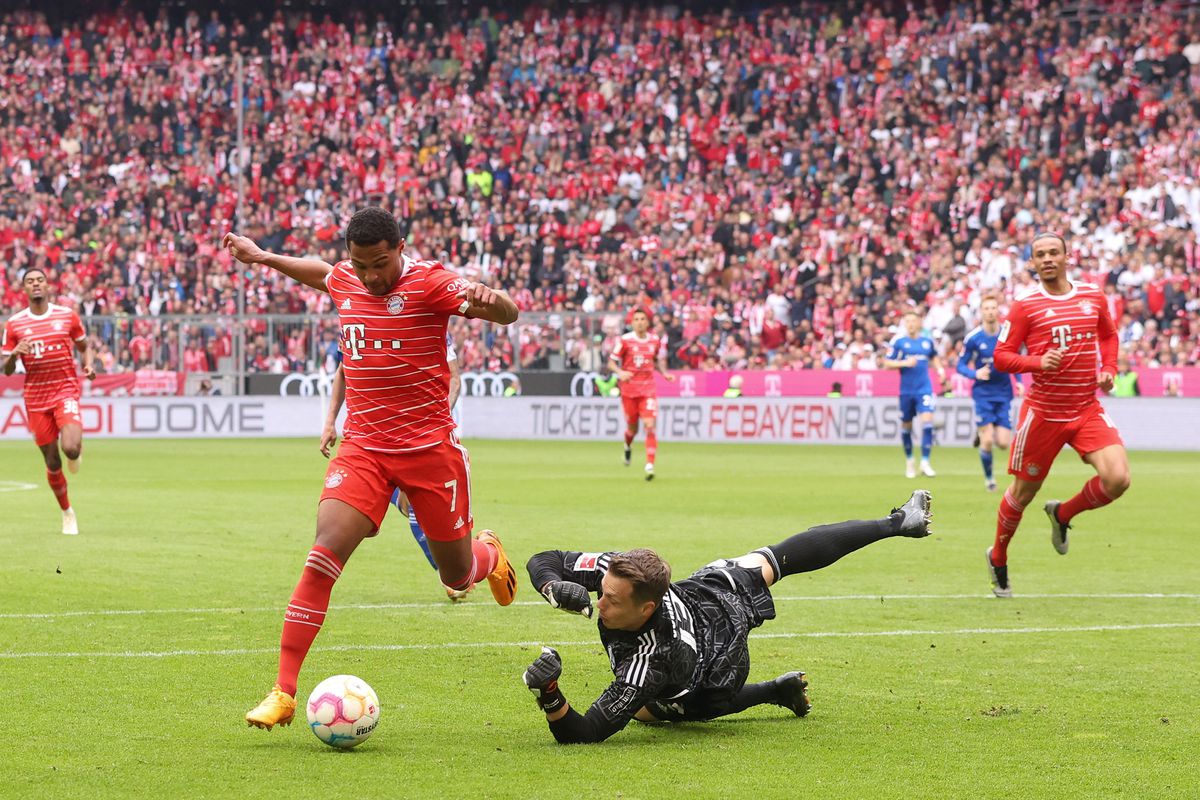 FC Bayern München v FC Schalke 04 - Bundesliga