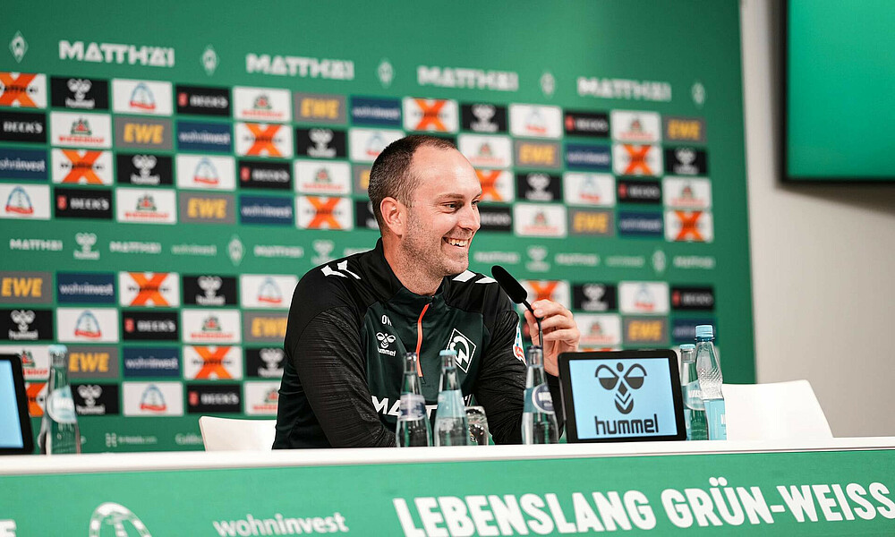 Ole Werner in the Werder Bremen Mixed Zone