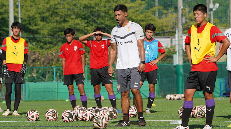 u18-training_kyoto-sanga_1_00000_frz_752x423