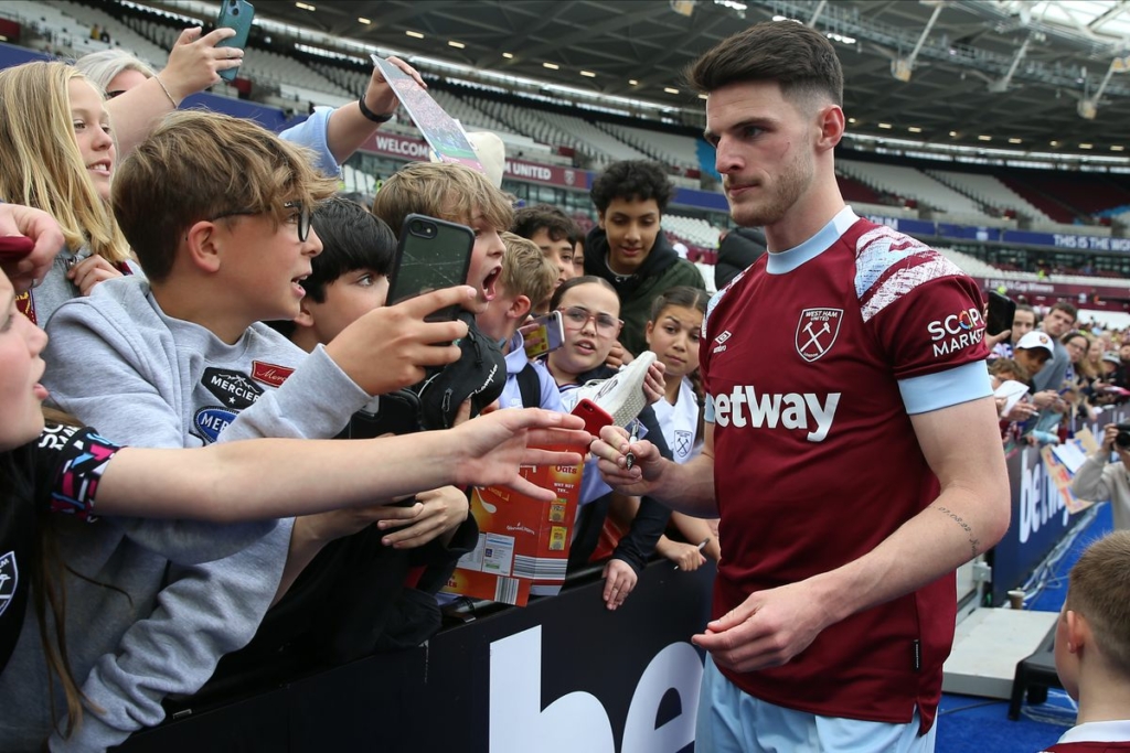 West Ham United v Leeds United - Premier League