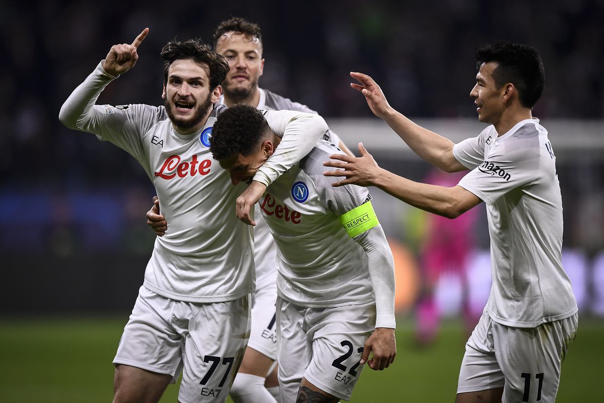 Giovanni Di Lorenzo (C) of SSC Napoli celebrates with...