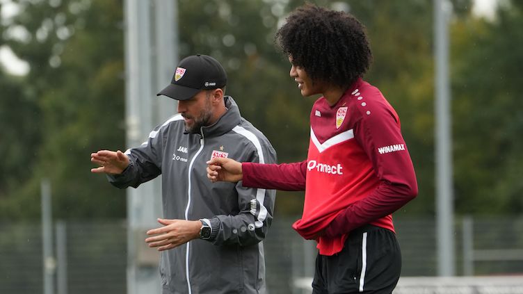 24-10-25-vfb_hoeness-und-chase_pressekonferenz-und-training_00000_frz_752x423