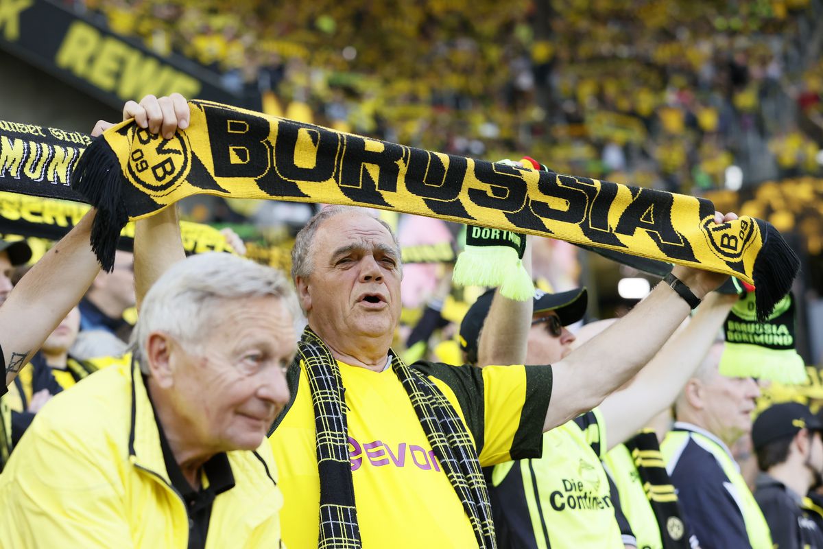 Borussia Dortmund v 1. FSV Mainz 05 - Bundesliga