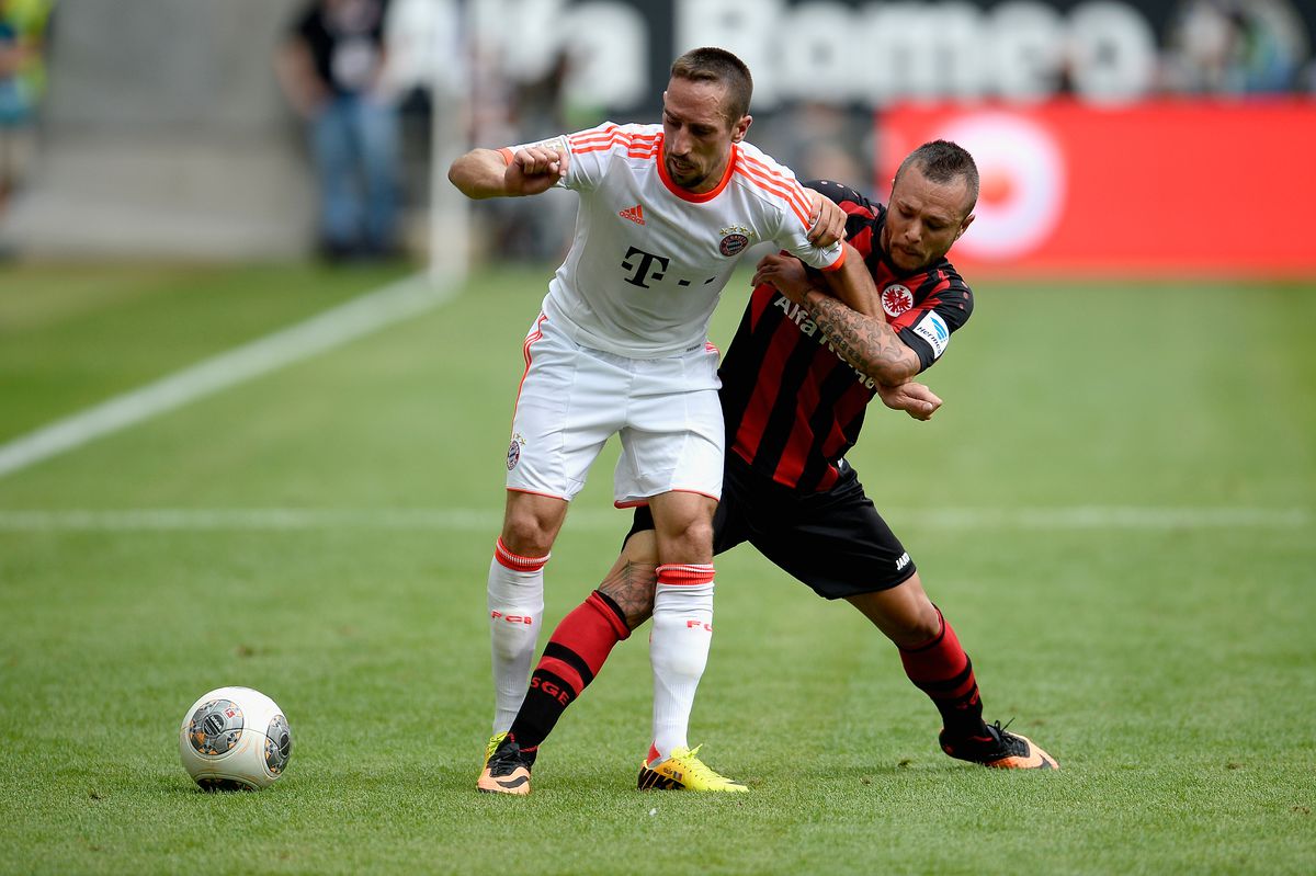 Eintracht Frankfurt v FC Bayern Muenchen - Bundesliga For DFL